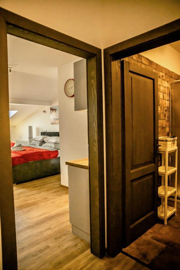 Apartamento Podkrovni Na Velkem Namesti S Wi-fi Zdarma *